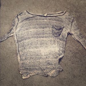 Grey long sleeve sweater